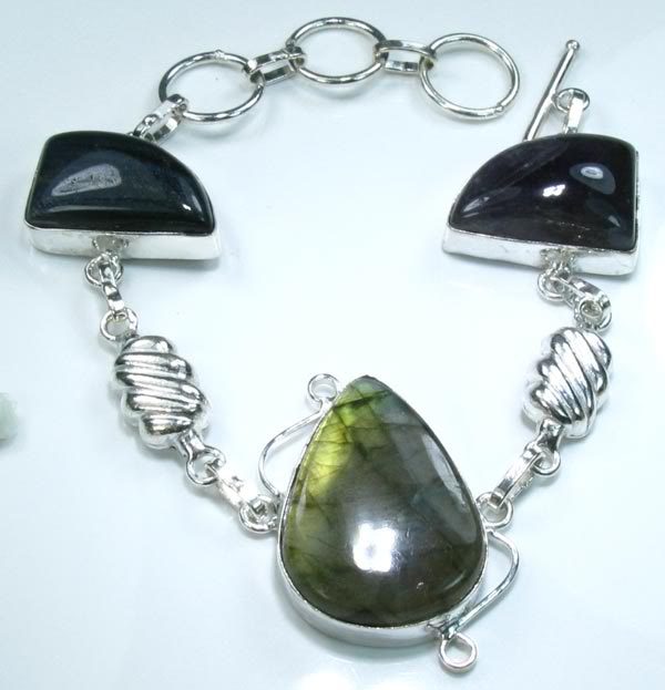 Labradorite, Amethyst & .925 Sterling Silver Bracelet